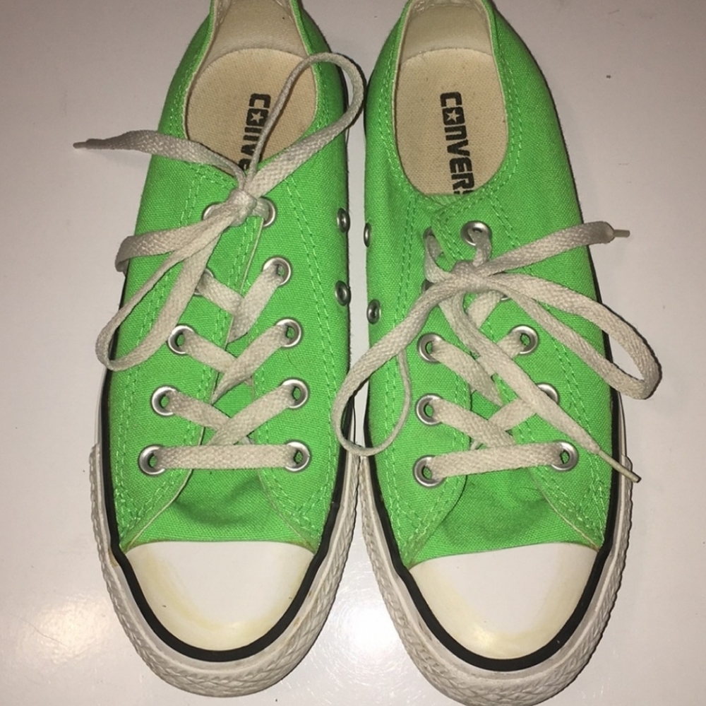 Lime Green Converse - Womens 6, Mens 4